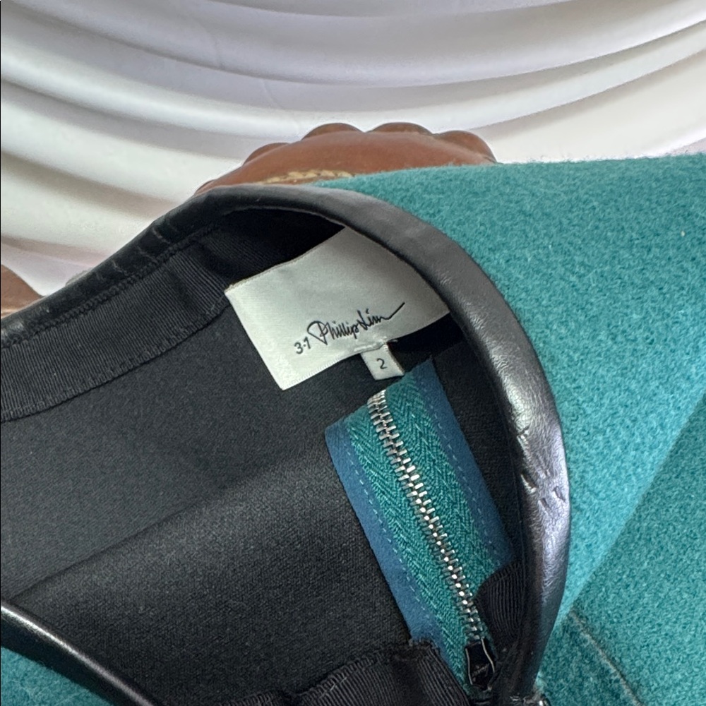 Elegant Green Saddle Cover